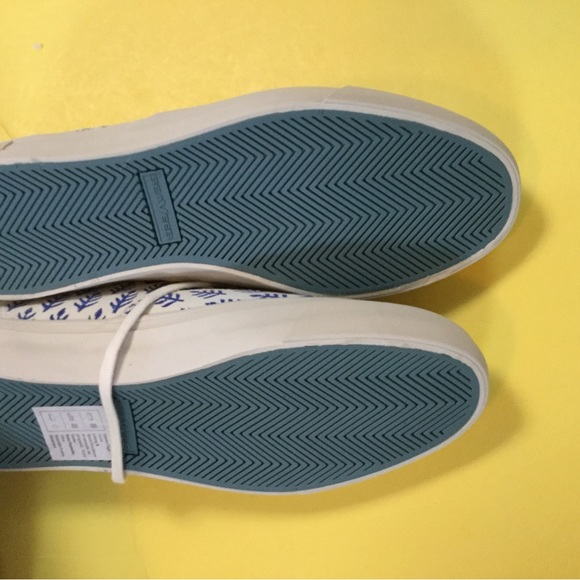 🎉HOST PICK🎈 NIB J. Crew SeaVees SZ Block Print sneakers Sz 11 NEW - Picture 5 of 6